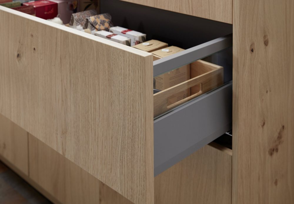 Kitchen drawer with oak front